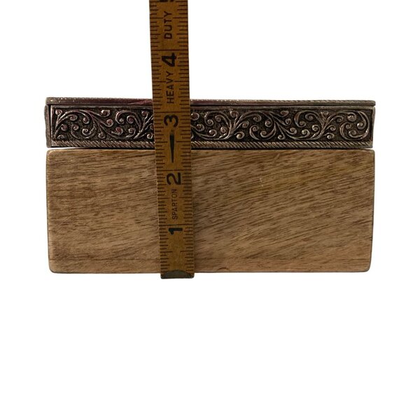 Wood And Metal Hamsa Decorative Box With Intricate Engraving - Picture 9 of 11